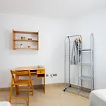 Duplex Centre